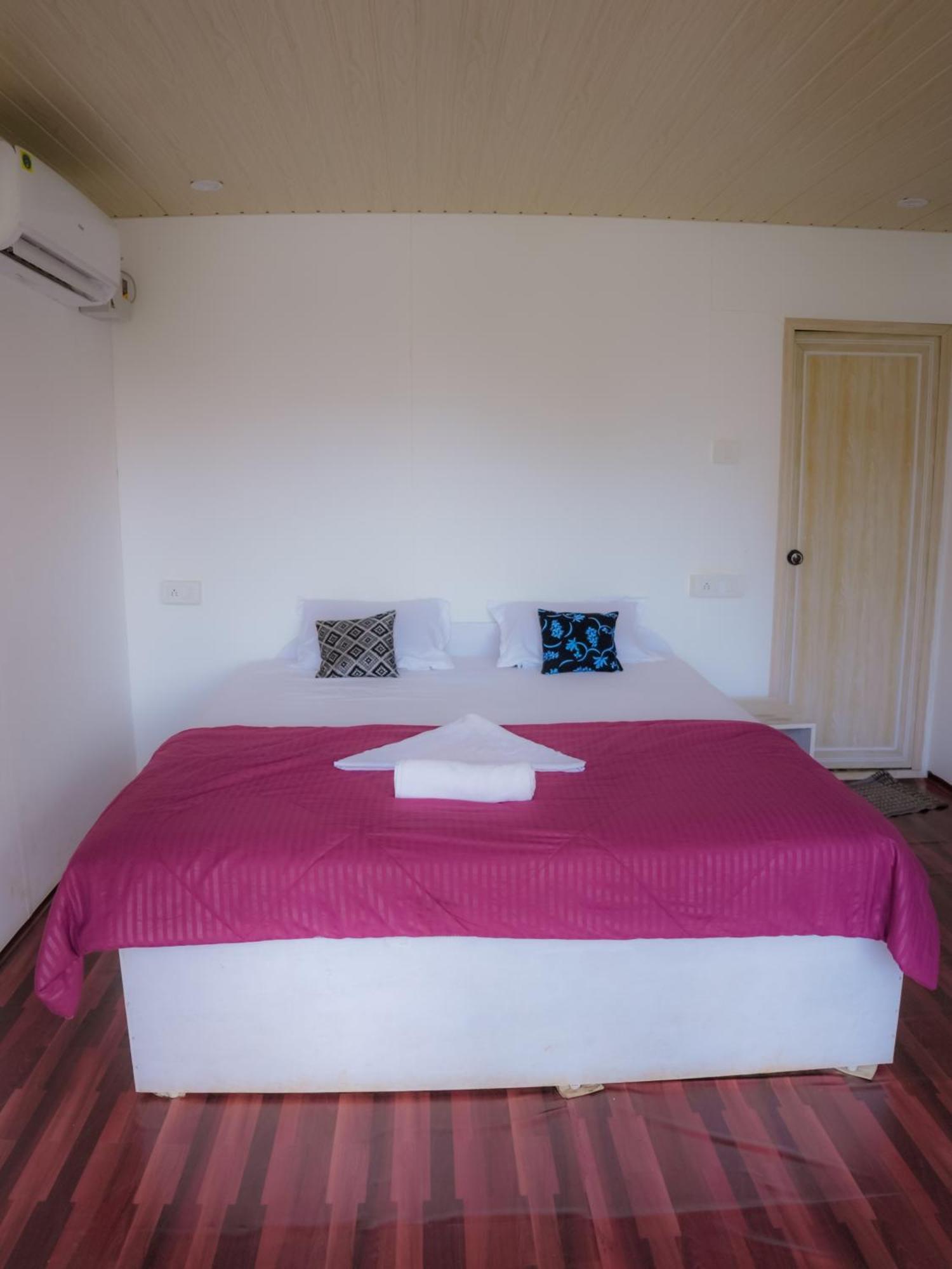 Hotel Hilltop Seaview Palolem Goa Esterno foto